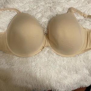 Nude Lane Bryant bra size 42 K.